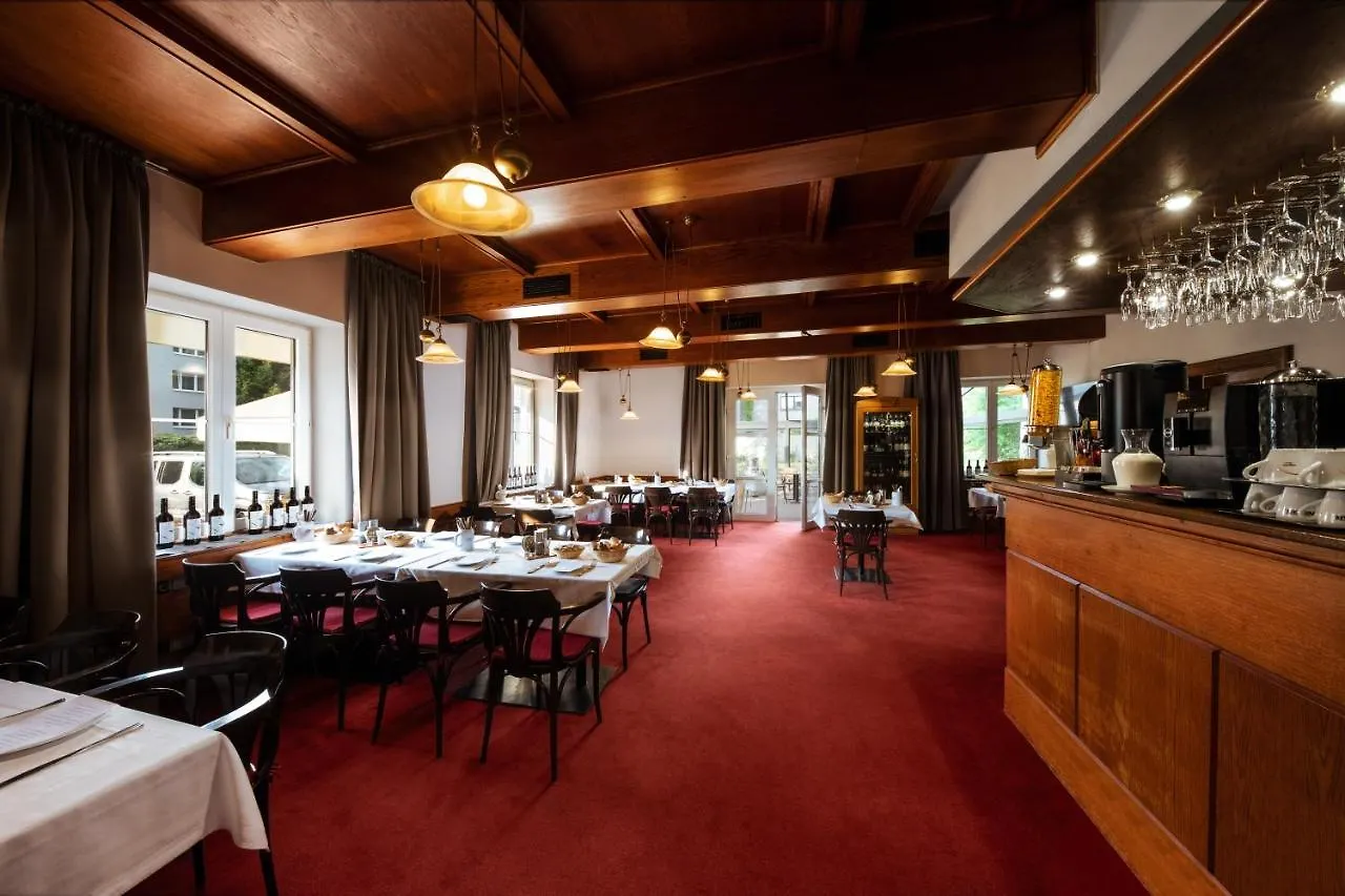 Prague Hotel Carl Inn Restaurant & Free Parking 4*,  Czech Republic